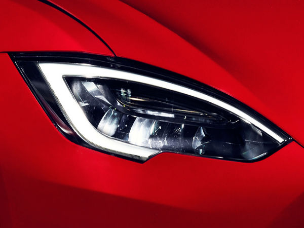 ஹெட்லேம்ப்கள்;