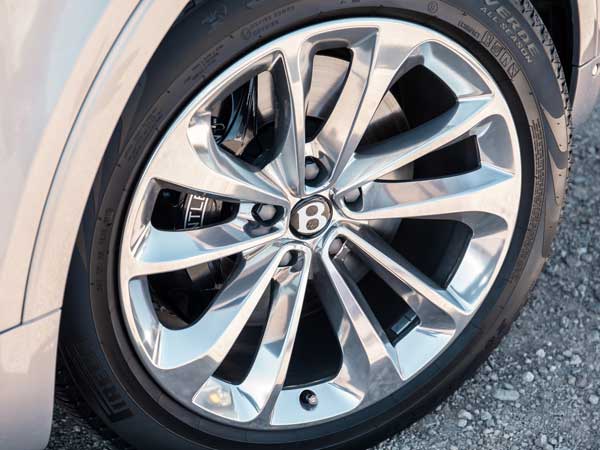 செய்திகள் உடனுக்குடன்;