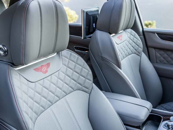 இருக்கை வசதி;