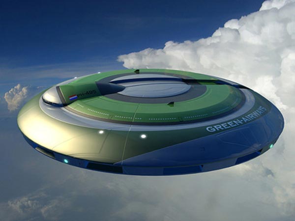  08. க்ரீன் ஏர்வேஸ் பறக்கும் தட்டு