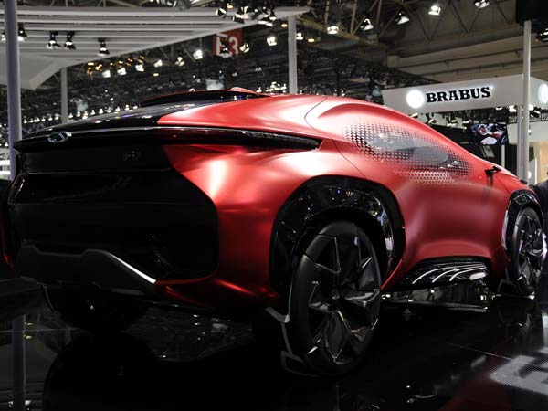 தொழில்நுட்ப அம்சம்;