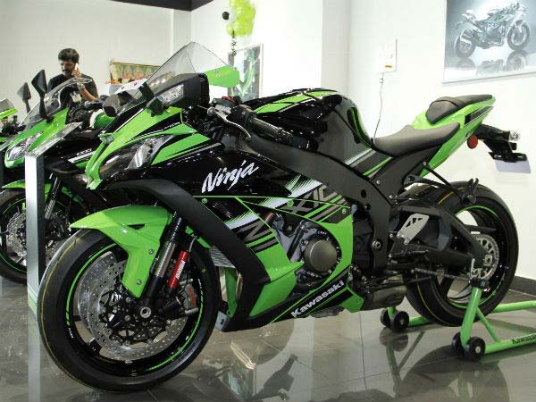 kawasaki-india-inaugurated-coimbatore-motorcycle-showroom-in-tamilnadu