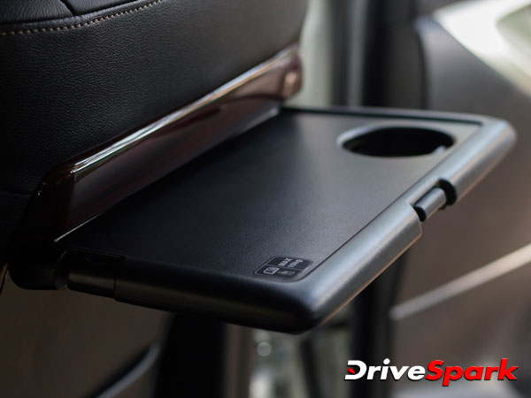 டேபிள் வசதி