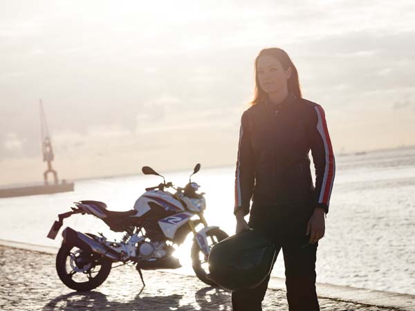 இதர தொடர்புடைய செய்திகள்;