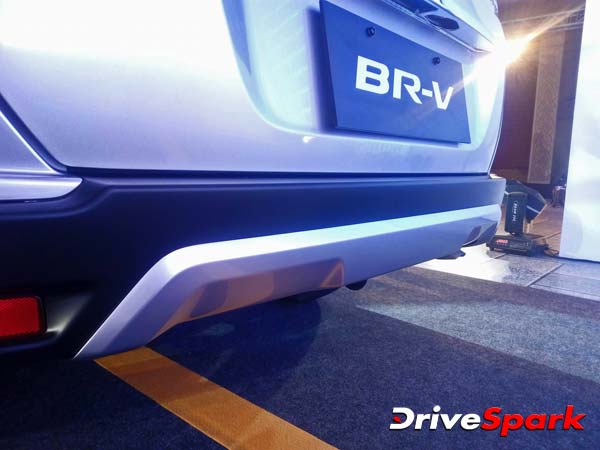 பாதுகாப்பு அம்சங்கள்