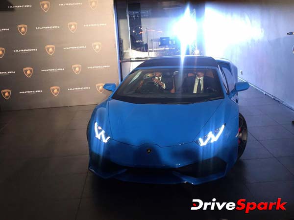 லம்போர்கினி ஹூராகேன்;