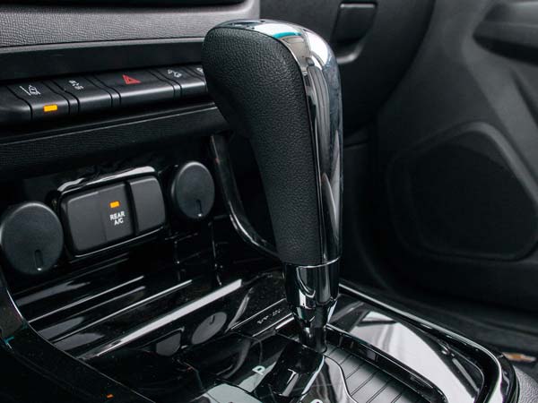 டிரான்ஸ்மிஷன்;