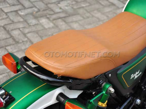 மூவர்ணக் கலவை