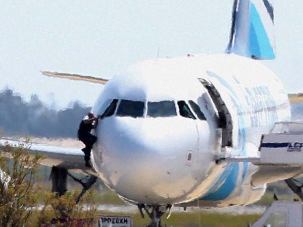 பைலட்டுகள் தகவல்கள்