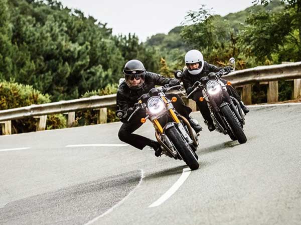 டயர்கள்;