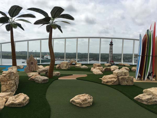 03. க்ரேஸி கோல்ஃப்