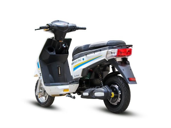 கிடைக்கும் வண்ணங்கள்;