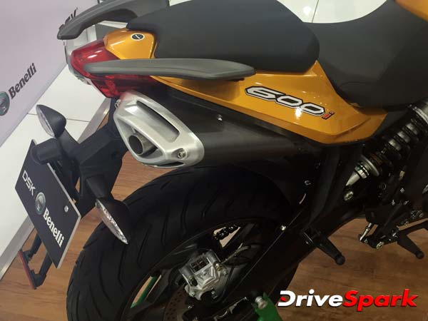 இதர தொடர்புடைய செய்திகள்;