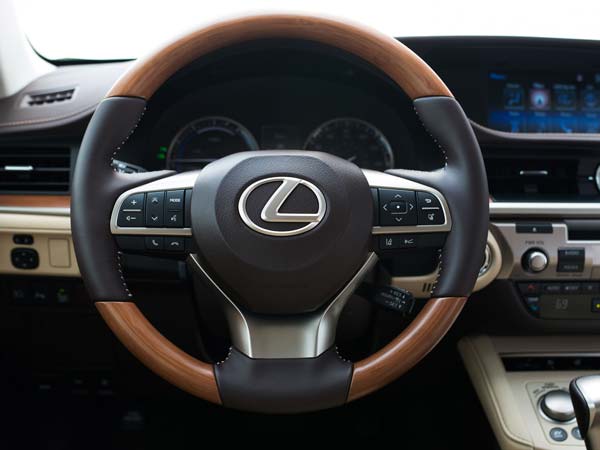 ஃப்யூவல் டேங்க்;