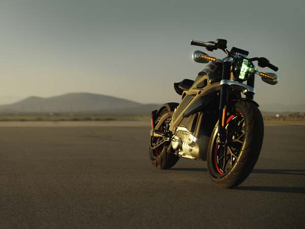 ஹார்லி டேவிட்சன்...