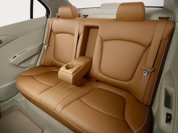 இதர தொடர்புடைய செய்திகள்;