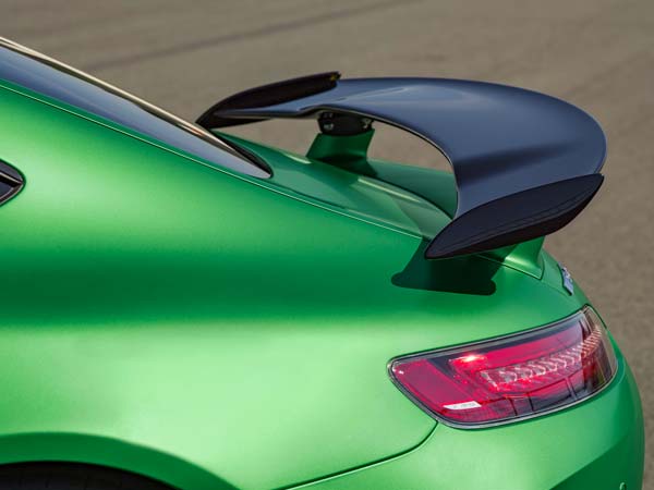 மெர்சிடிஸ் பென்ஸ் ஏஎம்ஜி ஜிடி ஆர் ஸ்போர்ட்ஸ் கார் - கூடுதல் படங்கள்