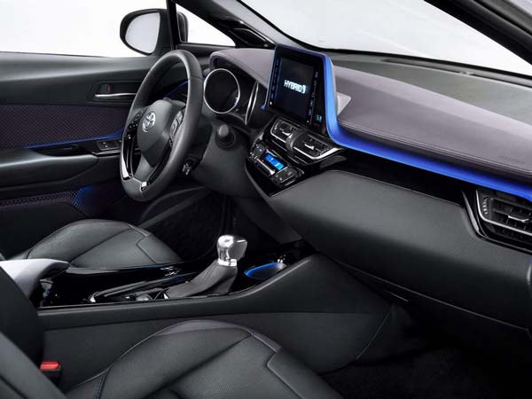 சிறப்பு அம்சங்கள்;