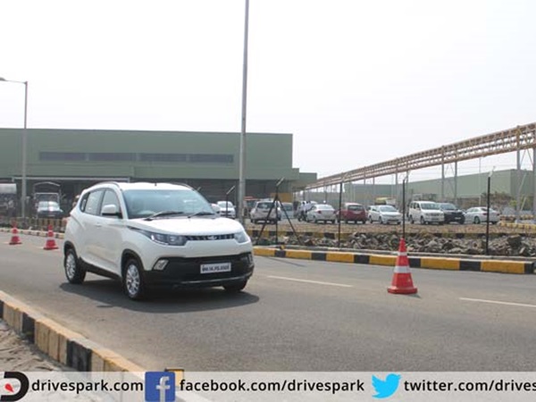 மஹிந்திரா கேயூவி100