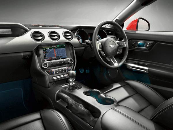 ரைட் ஹேன்ட் டிரைவ்;