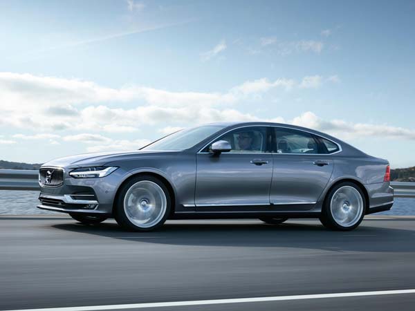 இதர தொடர்புடைய செய்திகள்;உலகில் முதன் முதலாக சாவி இல்லாத கார்களை தயாரிக்கும் வால்வோ!