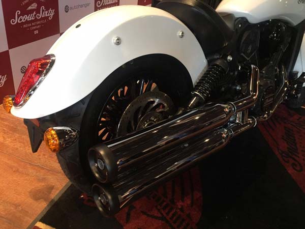 2016 இந்தியன் ஸ்கவுட் சிக்ஸ்டி மோட்டார்சைக்கிள் - கூடுதல் படங்கள்