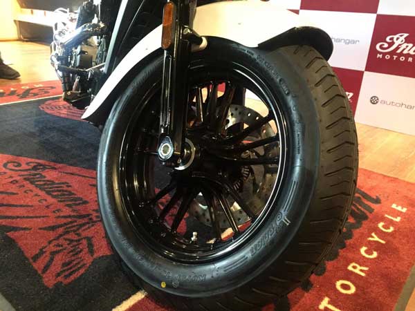 டயர்கள்;