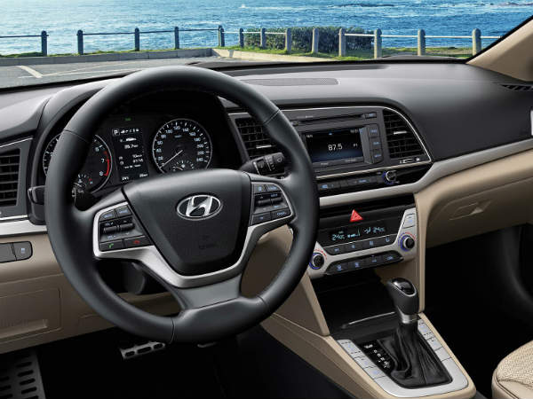 ஹூண்டாய் எலன்ட்ரா செடான் - கூடுதல் படங்கள்