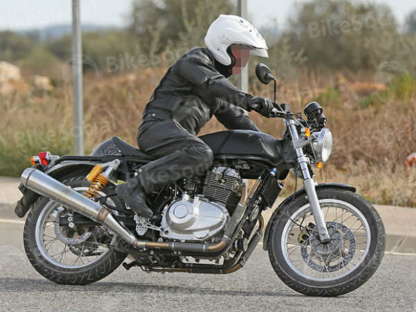  டிரையம்ஃப் எஞ்சினியர்கள்