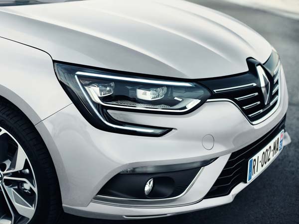 ரெனோ மேகன் செடான் - கூடுதல் படங்கள்