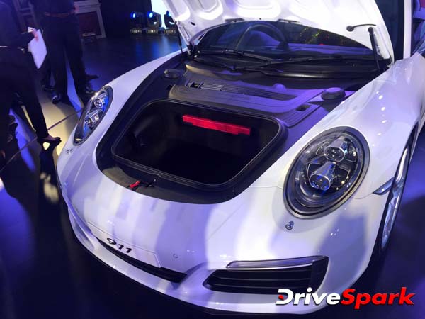 இஞ்ஜின் வகை;