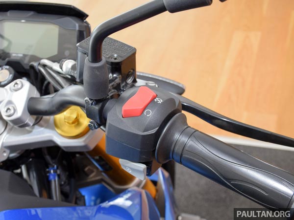 பிஎம்டபுள்யூ ஜி 310 ஆர் பைக் ஆக்சஸரீஸ் - கூடுதல் படங்கள்