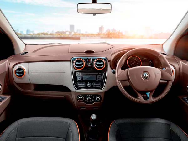 சிறப்பு அம்சங்கள் - 4;