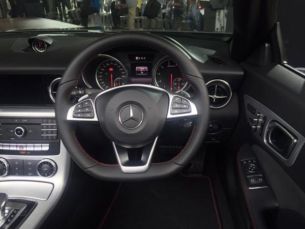 மெர்சிடிஸ் எஸ்எல்சி 43 ஏஎம்ஜி - கூடுதல் படங்கள்