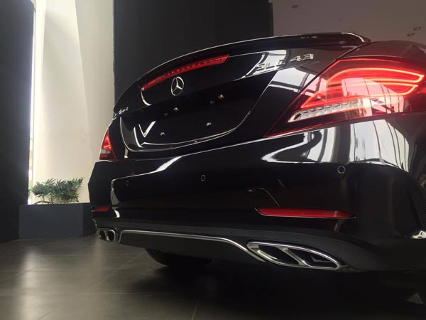 மெர்சிடிஸ் எஸ்எல்சி 43 ஏஎம்ஜி - கூடுதல் படங்கள்