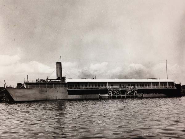 'சரக்கு' கப்பல்