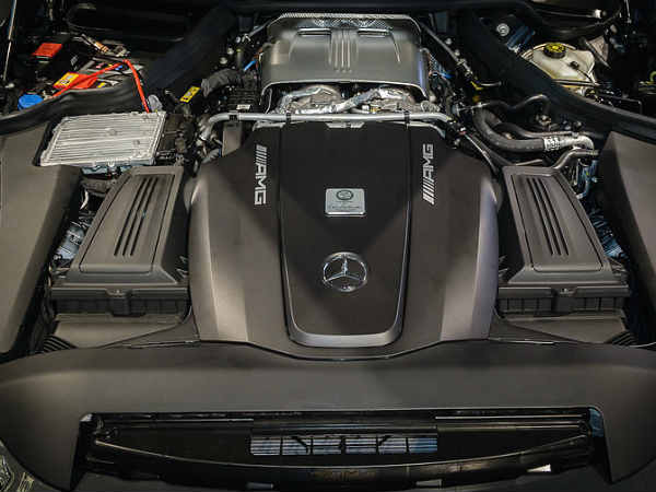 சிறப்பம்சங்கள்