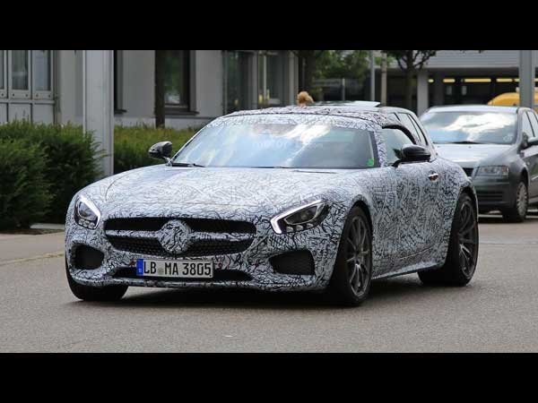 ஸ்பை படங்கள்;