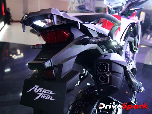 இதர தொடர்புடைய செய்திகள்;