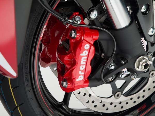 சுஸுகியின் ஜிஎஸ்எக்ஸ்-எஸ்1000, ஜிஎஸ்எக்ஸ்-எஸ்1000எஃப் மாடல் ஸ்பெஷல் எடிஷன் - கூடுதல் படங்கள்