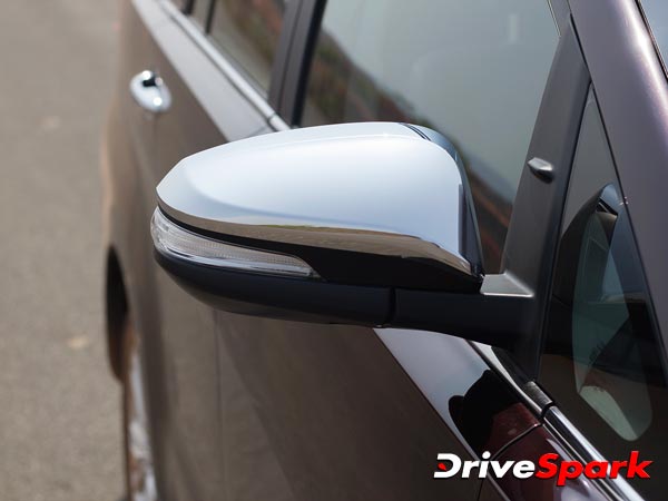 டொயோட்டா இன்னோவா க்ரிஸ்ட்டா - கூடுதல் படங்கள்