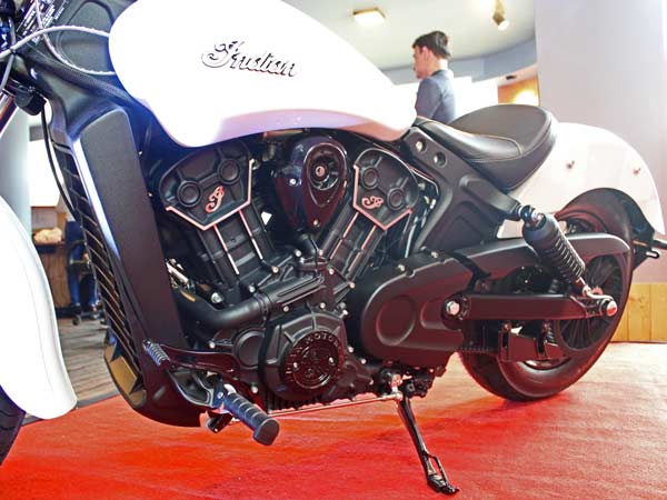 2016 இந்தியன் ஸ்கவுட் சிக்ஸ்டி மோட்டார்சைக்கிள் - கூடுதல் படங்கள்