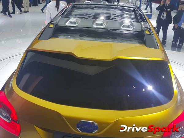 டட்சன் கோ கிராஸ் - கூடுதல் படங்கள்