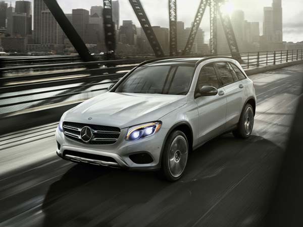 மெர்சிடிஸ் பென்ஸ்; மெர்சிடிஸ் பென்ஸ்;