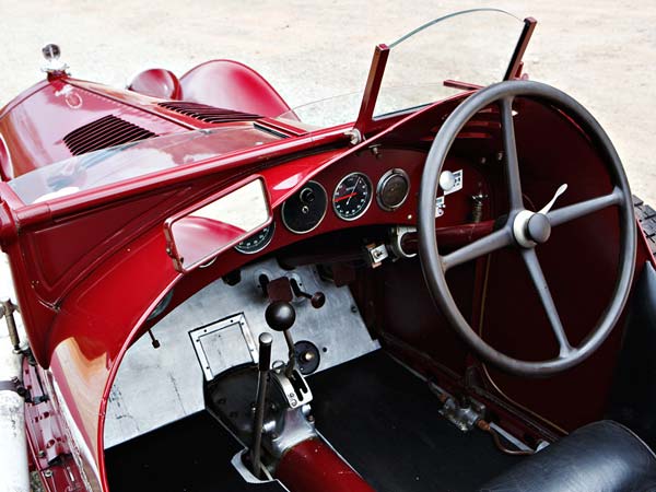 மாண்டரே கார் வீக் திருவிழாவில் இமாலய விலைக்கு ஏலம் போன டாப் - 10 கார்கள்!!