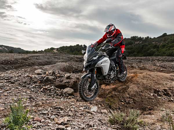 இதர அம்சங்கள்;