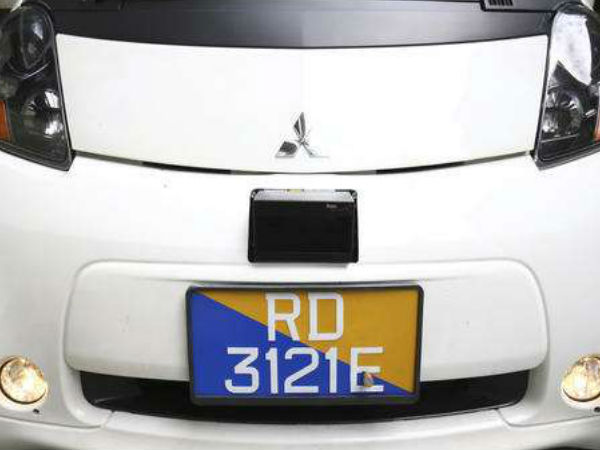 உலகின் முதல் தானியங்கி கார் அறிமுகம்