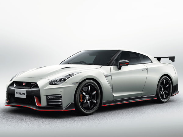 2017 நிஸான் ஜிடிஆர் நிஸ்மோ சூப்பர்கார் - கூடுதல் படங்கள்