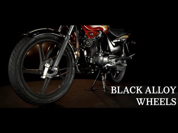 ஹீரோ டான் 150 மோட்டார்சைக்கிள் - பிளாக் அல்லாய் வீல்கள்