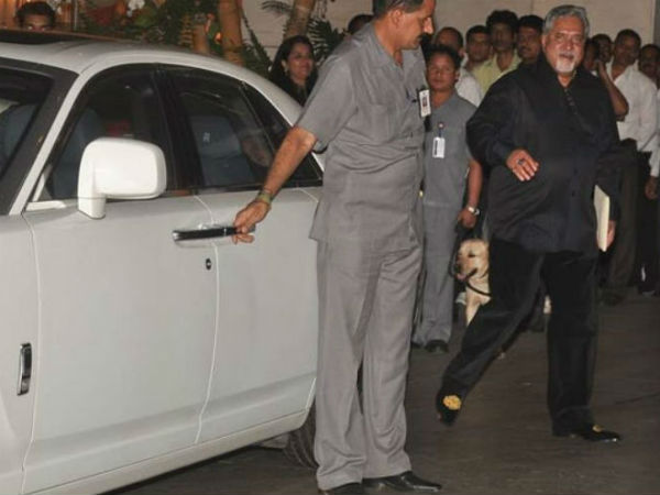 ரோல்ஸ்ராய்ஸ் கோஸ்ட்